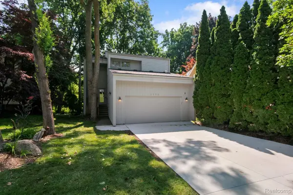 5775 Eastman Boulevard, WestBloomfield, MI 48323