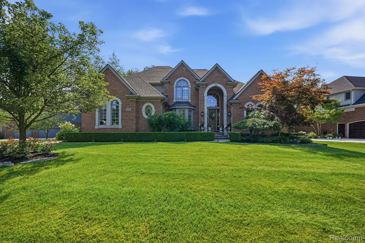 26363 Mandalay Circle, Novi, MI 48374 - #1