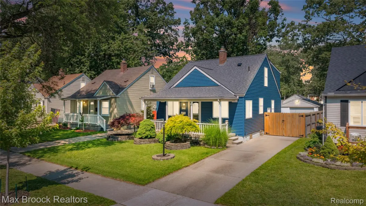 808 N Edgeworth Avenue, Royal Oak, MI 48067 - #1