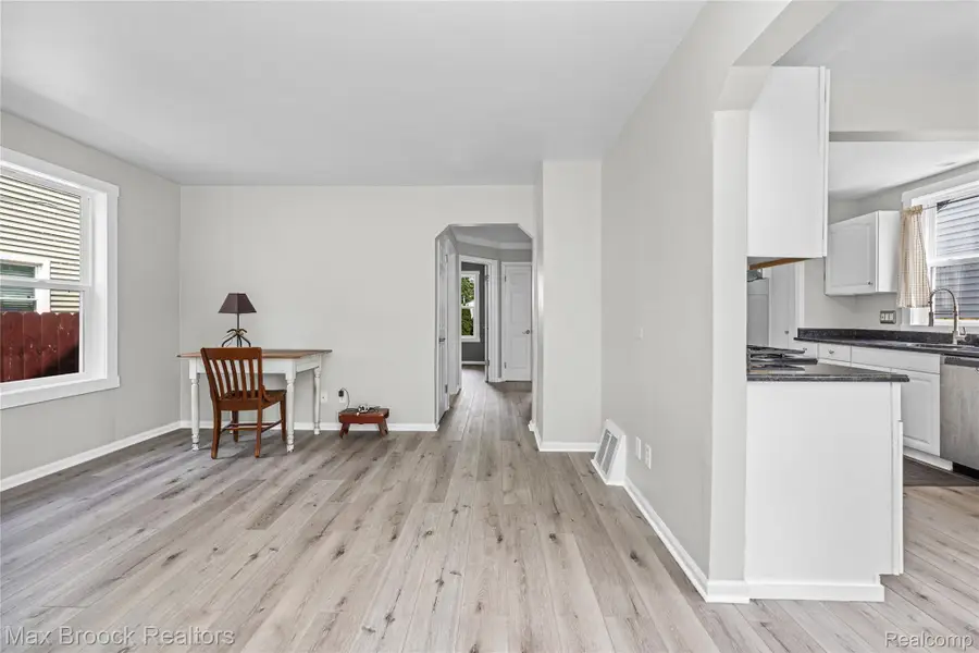 808 N Edgeworth Avenue, Royal Oak, MI 48067 - #2