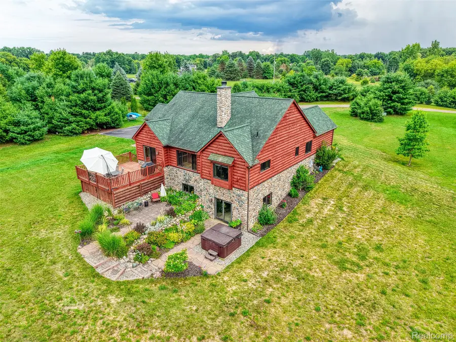 7200 Wiggins Road, Howell, MI 48855 - #3