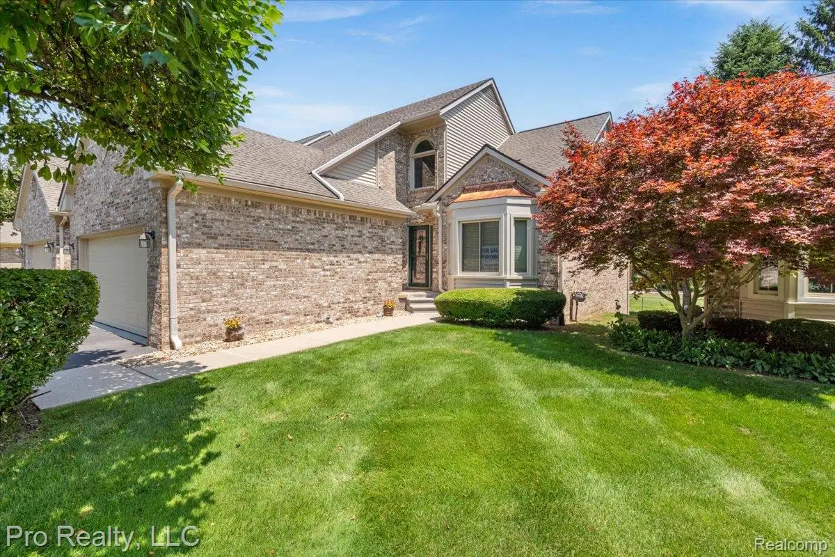 45317 Stonehedge Drive, Plymouth, MI 48170 - #1