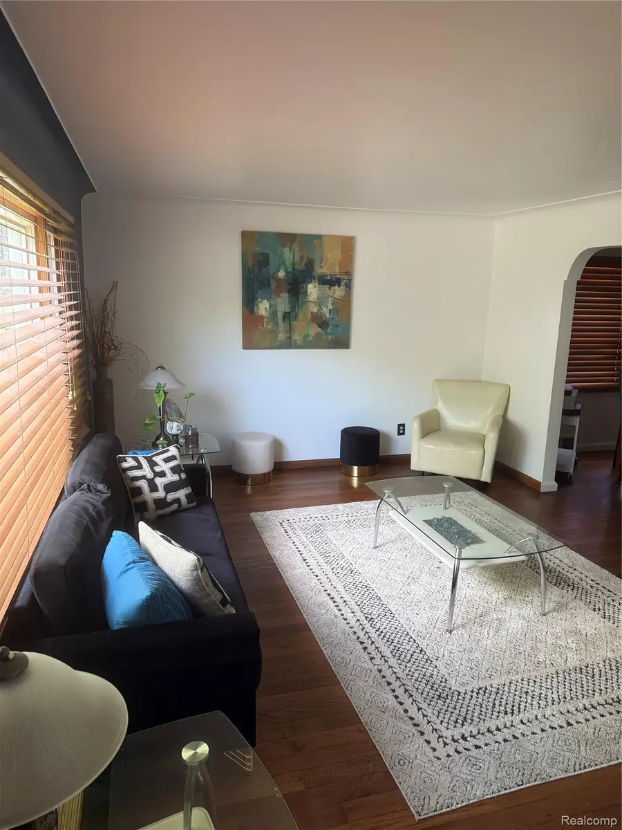 434 Moross Road, Grosse Pointe Farms, MI 48236 - #2