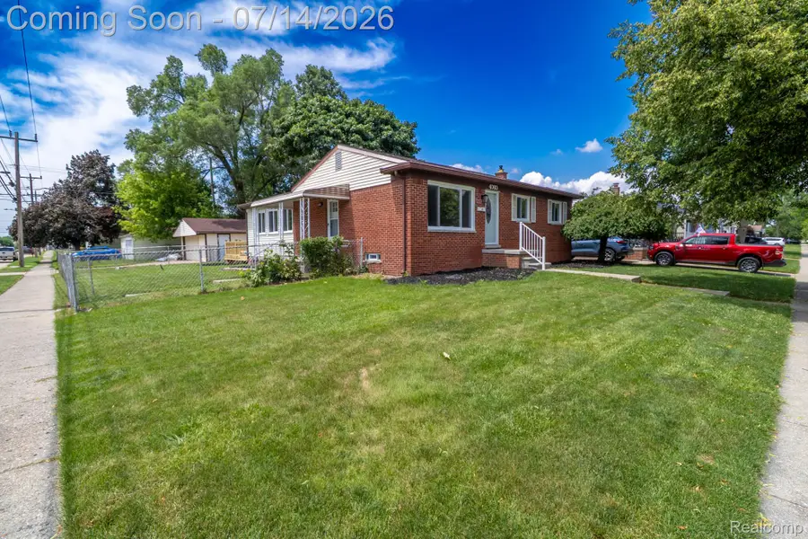 4060 Winifred Street, Wayne, MI 48184 - #3