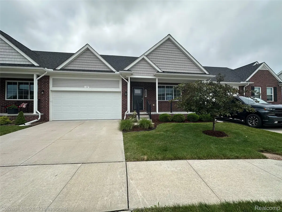 1387 Lincoln Street, Lapeer, MI 48446 - #1