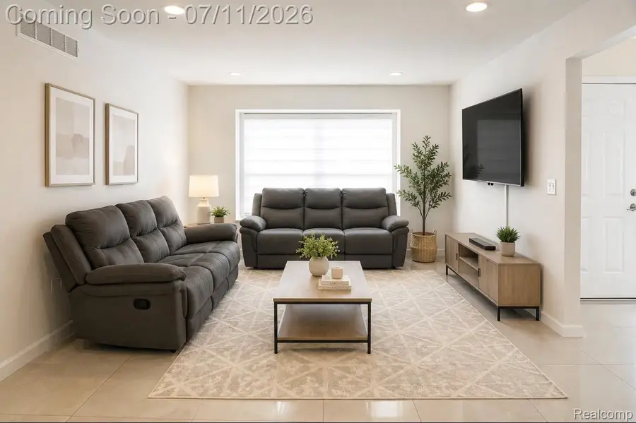 37750 Chase Run Drive #24, Sterling Heights, MI 48310 - #3