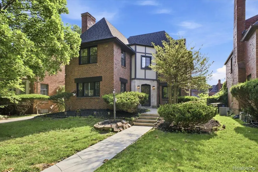 18084 Birchcrest Drive, Detroit, MI 48221 - #3