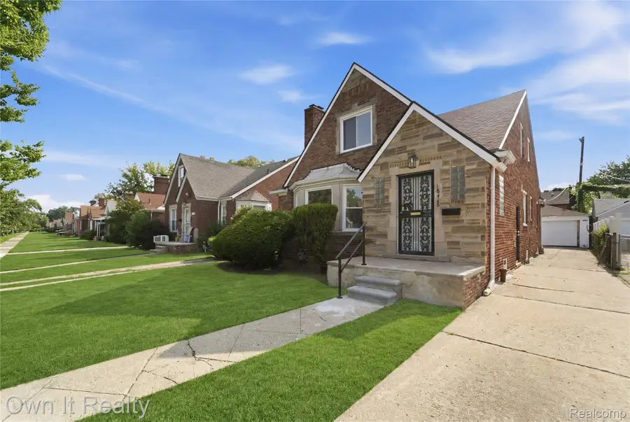 18428 Snowden Street, Detroit, MI 48235 - #3