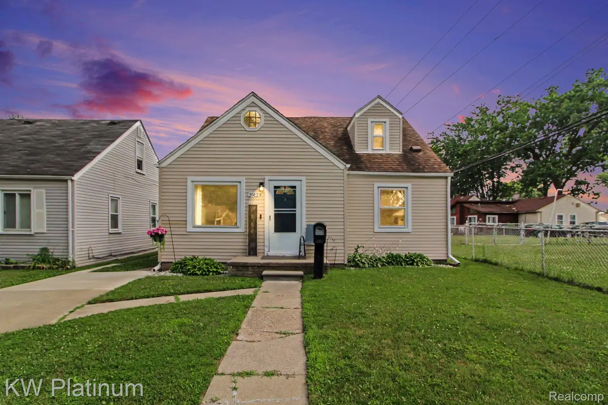 29123 Powers Street, Westland, MI 48186 - #1