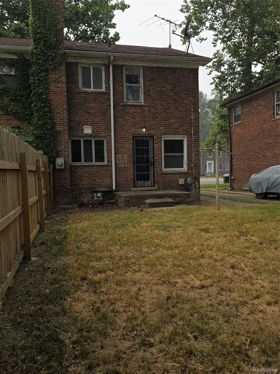 18432 Greenfield Road, Detroit, MI 48235 - #2