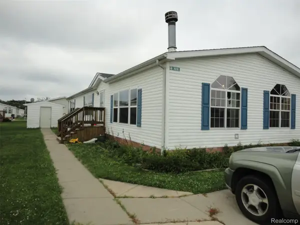 5931 Megans Ridge, Monroe, MI 48161