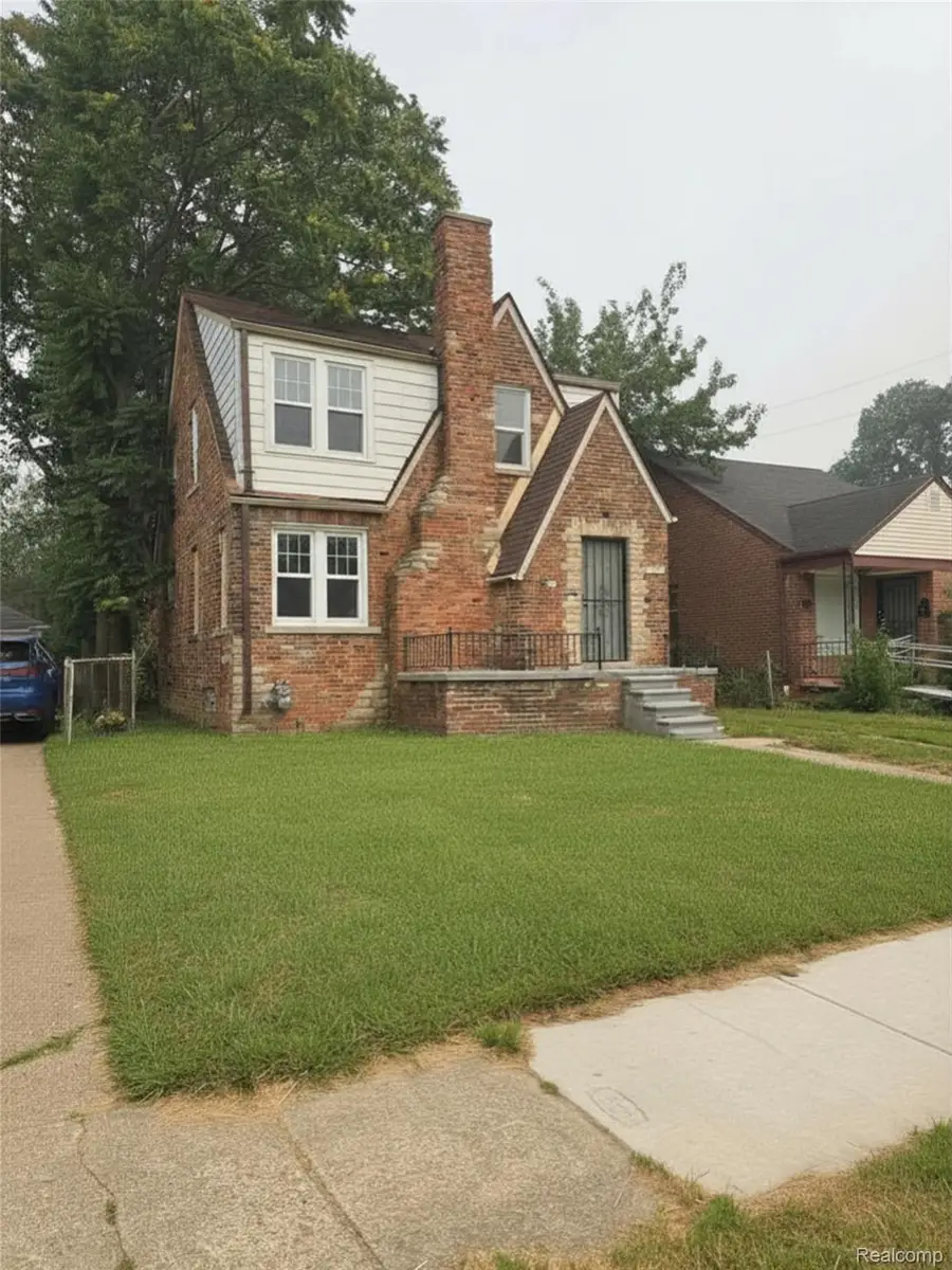 15008 Strathmoor Street, Detroit, MI 48227 - #2
