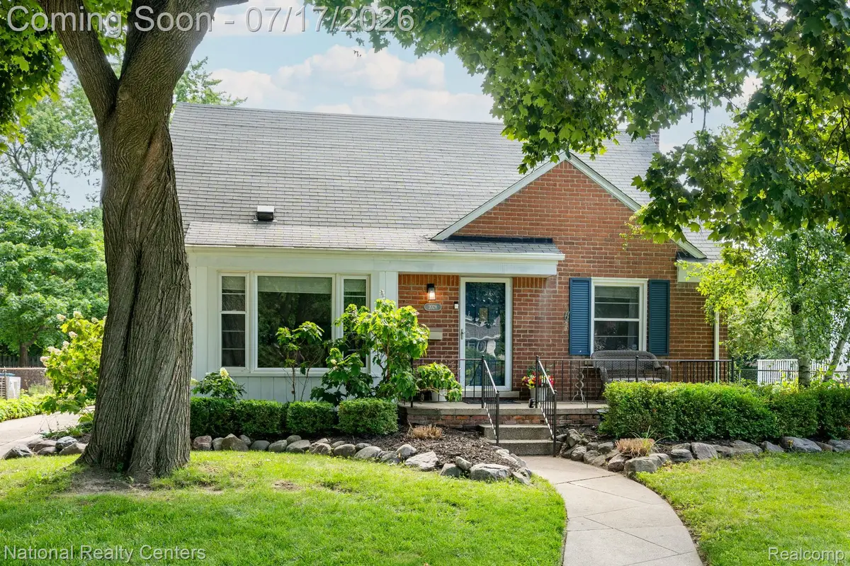 2028 N Wilson Avenue, Royal Oak, MI 48073 - #1