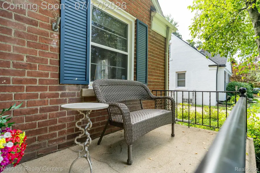 2028 N Wilson Avenue, Royal Oak, MI 48073 - #3