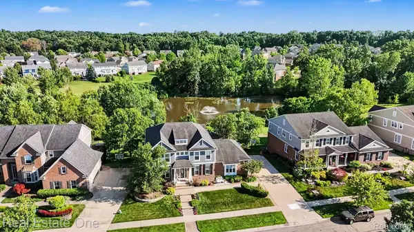 1809 Cheshire Lane, CommerceTwp, MI 48382
