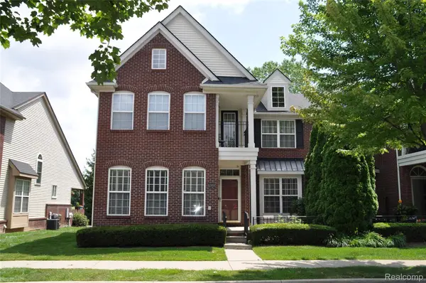 42808 Park Cresent Drive, SterlingHeights, MI 48313
