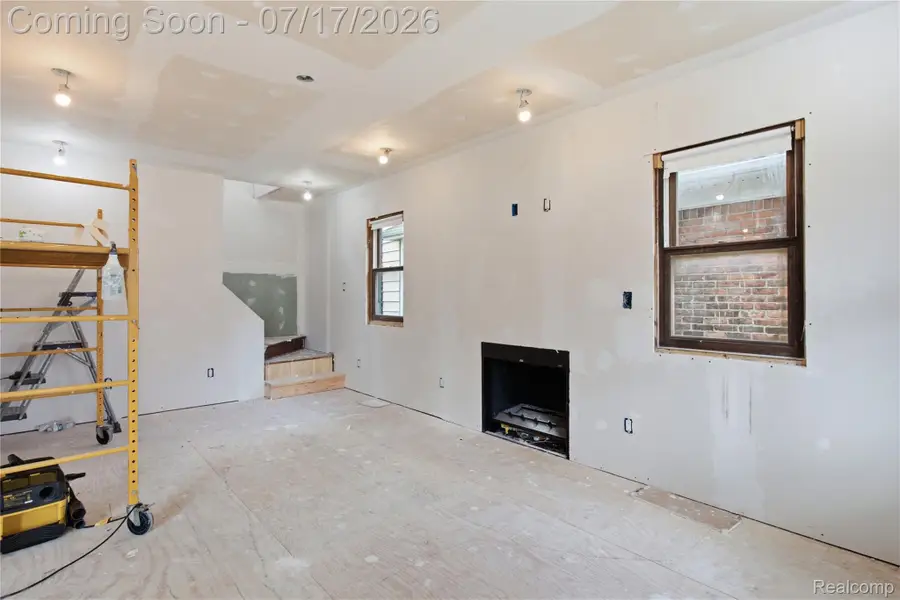 1058 Mollno Street, Wyandotte, MI 48192 - #2