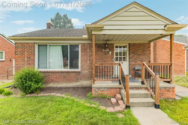 23531 Scotia Road, OakPark, MI 48237