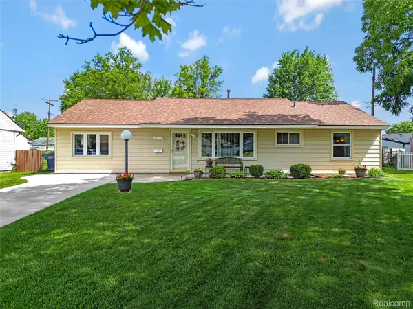 29730 Brandt Court, GardenCity, MI 48135