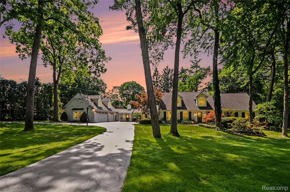 3780 Squirrel Road, Bloomfield, MI 48304 - #1