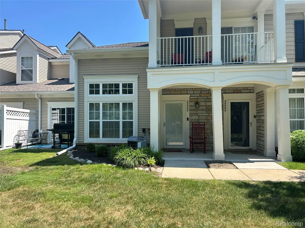 25588 Sun Sail Court, Harrison Township, MI 48045 - #1