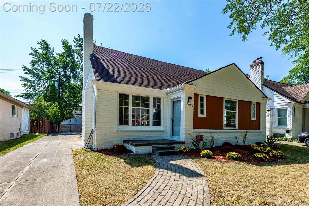 10425 Elgin Avenue, Huntington Woods, MI 48070 - #1