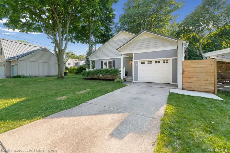 3473 Armour Street, Port Huron, MI 48060 - #2