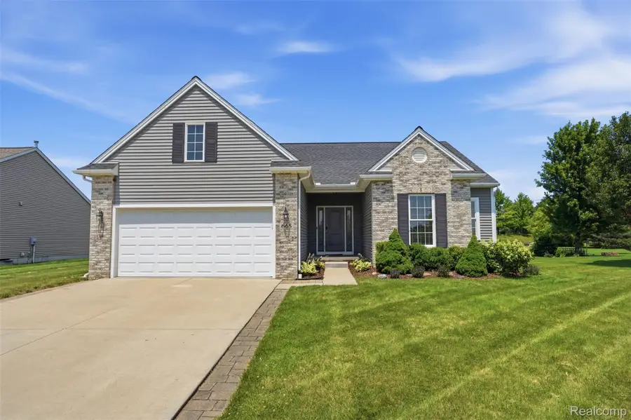 665 Marblewood Lane, Saline, MI 48176 - #2