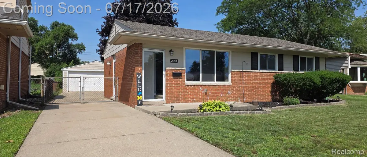 220 S Wildwood Street, Westland, MI 48186 - #1