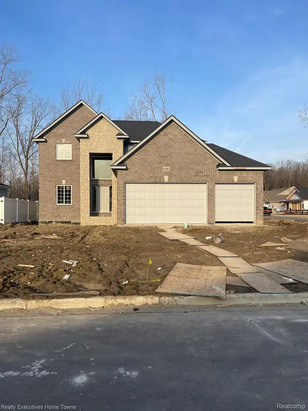 35029 Cygnet Circle, Richmond, MI 48062