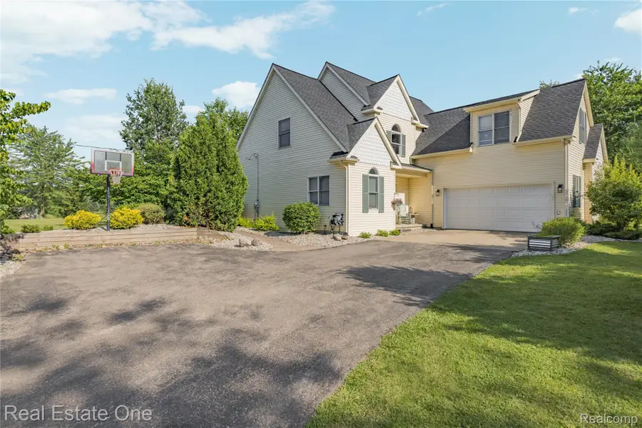 9210 Hickory Ridge Road, Holly, MI 48442 - #2
