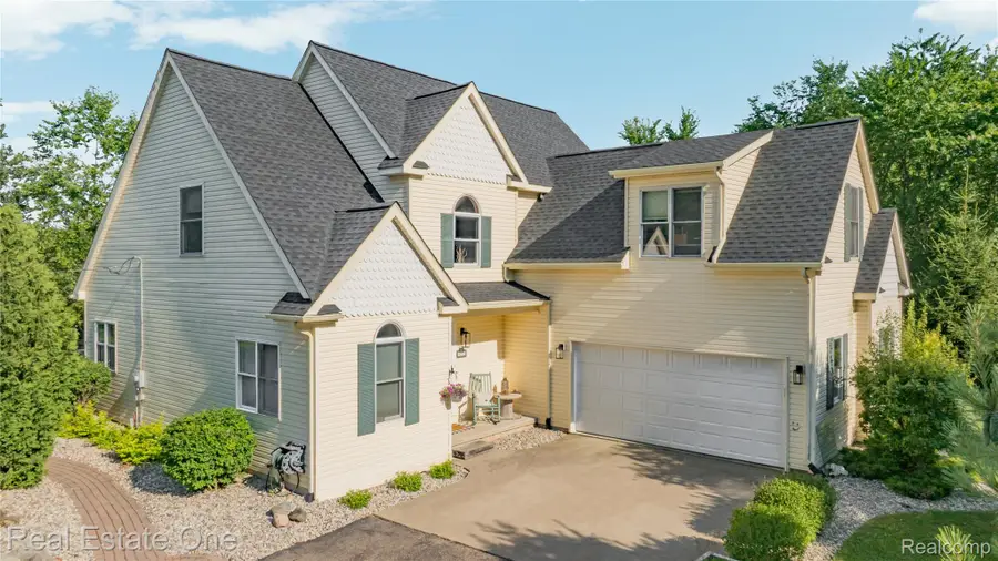 9210 Hickory Ridge Road, Holly, MI 48442 - #3