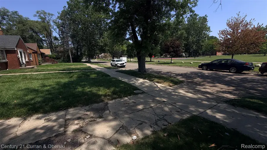 18057 Stansbury Street, Detroit, MI 48235 - #2