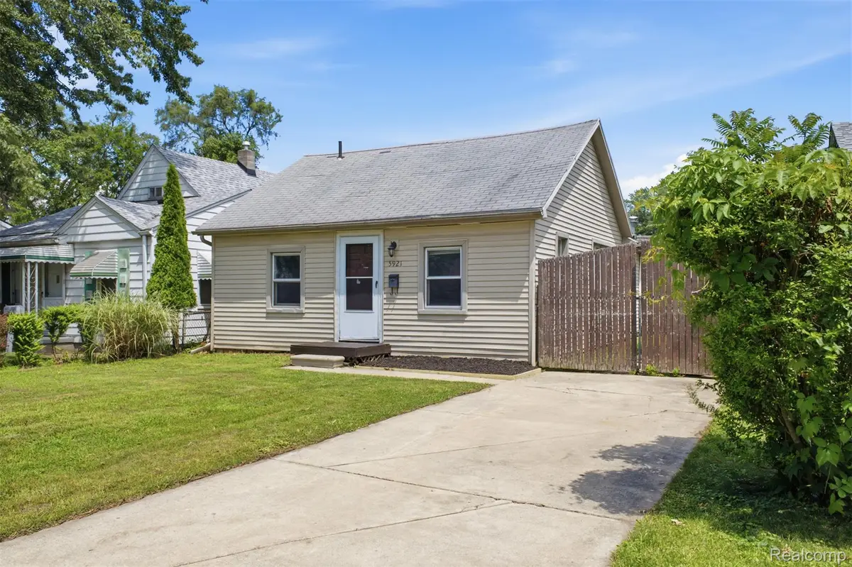 5921 Oldham Street, Taylor, MI 48180 - #1