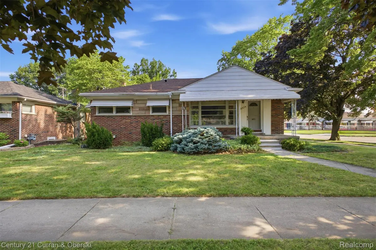 16614 Philomene Boulevard, Allen Park, MI 48101 - #1