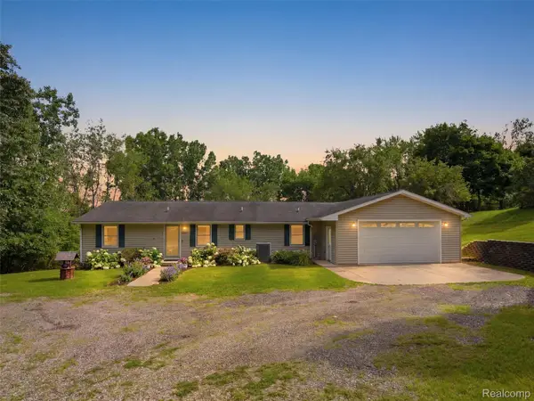 5003 Mason Road, Howell, MI 48843