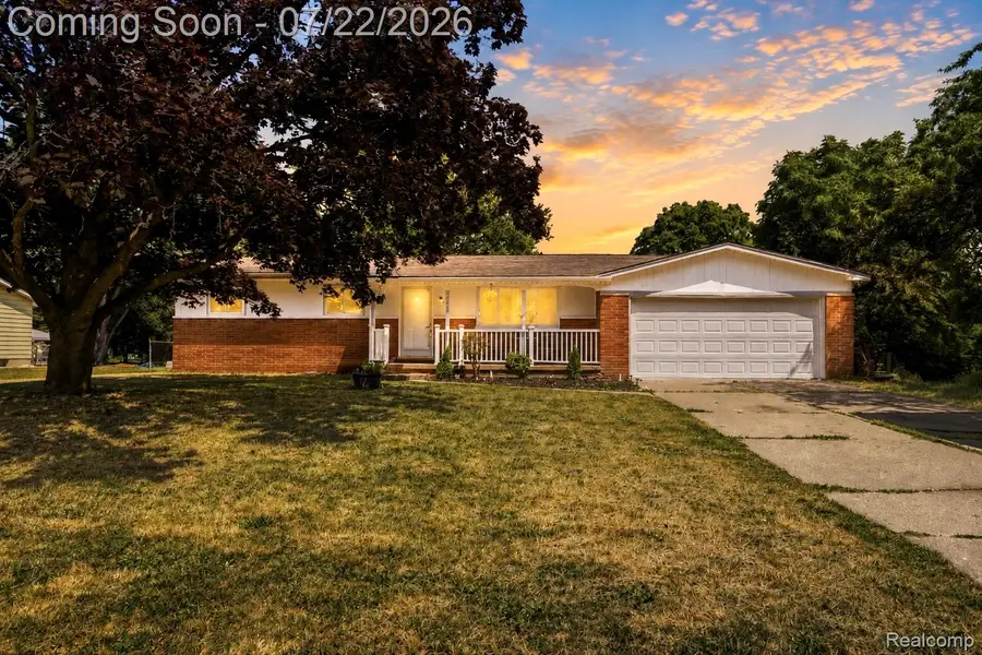 5068 Monticello Drive, Flint, MI 48473 - #2