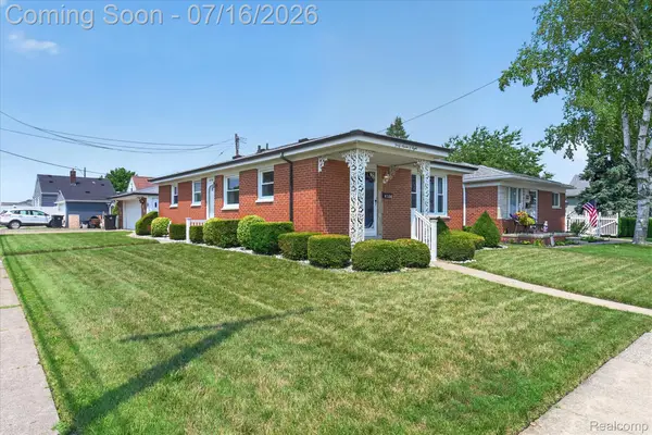 4708 16th Street, Wyandotte, MI 48192