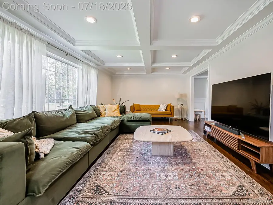 20095 Carriage Lane, Beverly Hills, MI 48025 - #2