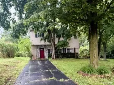 571 Cristy Avenue, Waterford, MI 48328