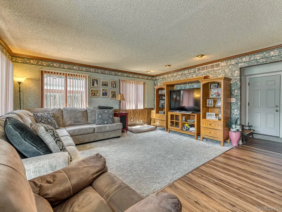 11817 Moran Street, Taylor, MI 48180 - #3