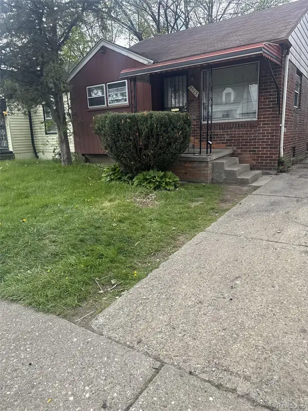 8525 Greenlawn Street, Detroit, MI 48204