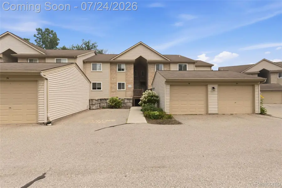 4892 Ashley Lane, Waterford, MI 48329 - #2