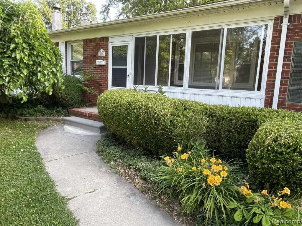 21607 Madison Street, Saint Clair Shores, MI 48081 - #1