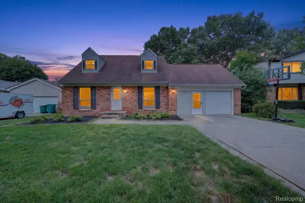891 Devonshire Boulevard, Brighton, MI 48116