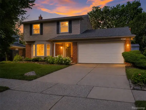 3475 Yellowstone Drive, AnnArbor, MI 48105