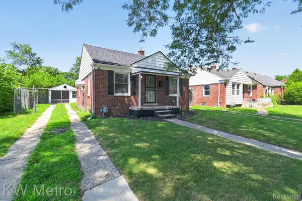 18911 Oakfield Street, Detroit, MI 48235