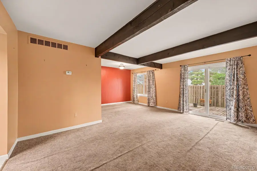 37491 Charter Oaks Boulevard, Clinton Township, MI 48036 - #3