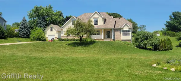 7055 Augustine Court, Fenton, MI 48430