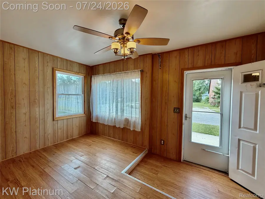 1111 Minnie Street, Port Huron, MI 48060 - #2